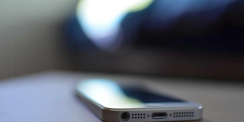 铝瓦在低坡度屋面应用中的关键技术：防渗漏与排水优化方案